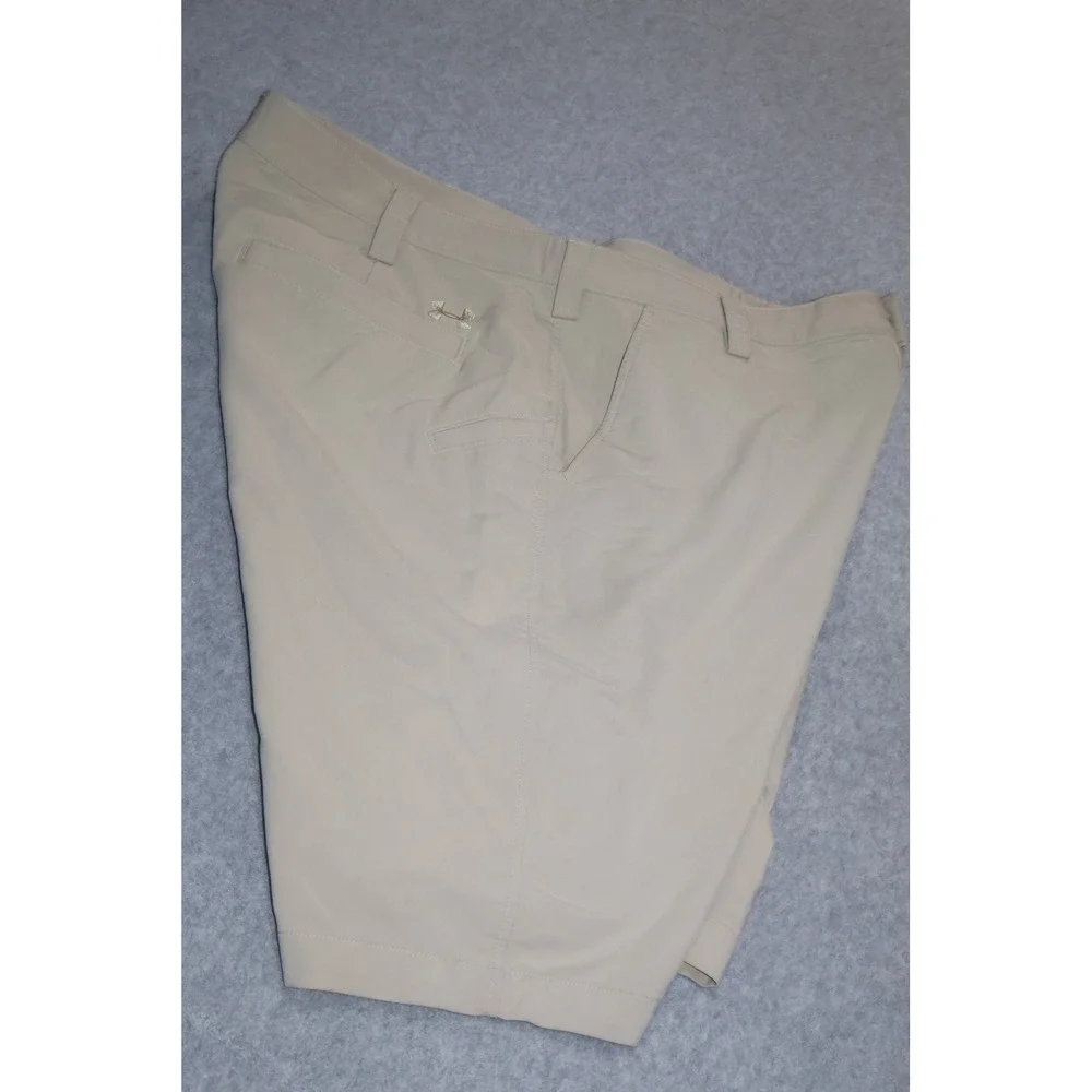 Under Armour Golf Shorts Mens 38 Tan Beige Performance Flat Front Athletic **